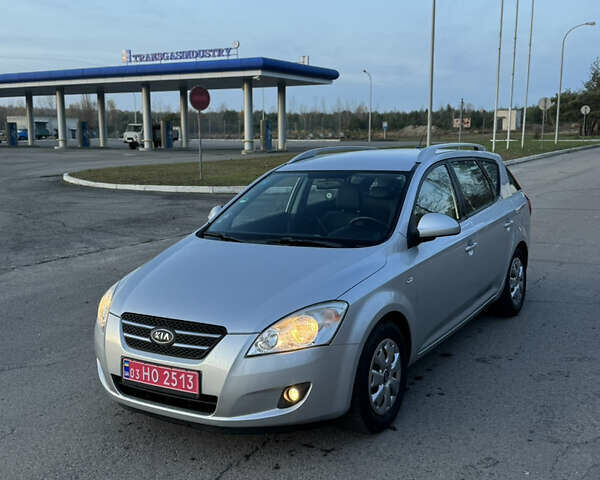 Киа Сид, объемом двигателя 1.4 л и пробегом 161 тыс. км за 5100 $, фото 1 на Automoto.ua