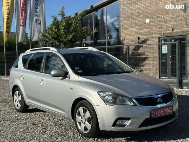 Кіа Сід, об'ємом двигуна 1.6 л та пробігом 237 тис. км за 6800 $, фото 3 на Automoto.ua