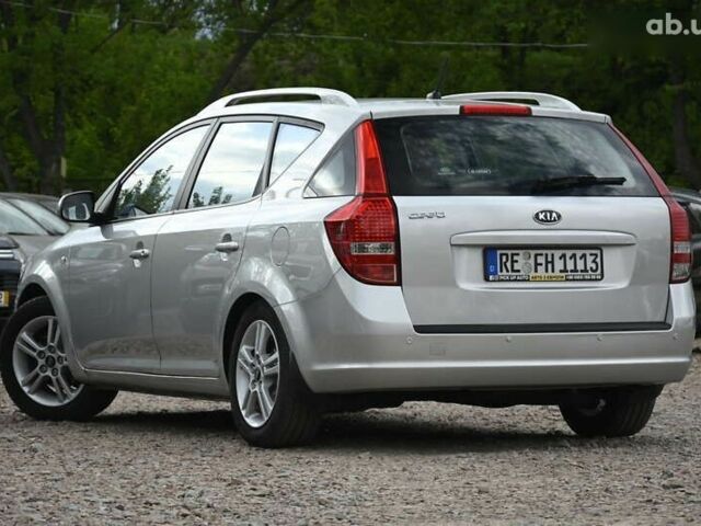 Киа Сид, объемом двигателя 1.6 л и пробегом 265 тыс. км за 5500 $, фото 6 на Automoto.ua