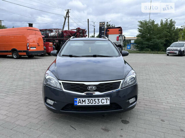 Киа Сид, объемом двигателя 1.6 л и пробегом 228 тыс. км за 6799 $, фото 2 на Automoto.ua