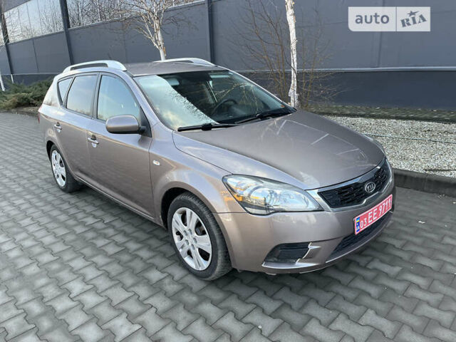 Киа Сид, объемом двигателя 1.6 л и пробегом 220 тыс. км за 6950 $, фото 9 на Automoto.ua