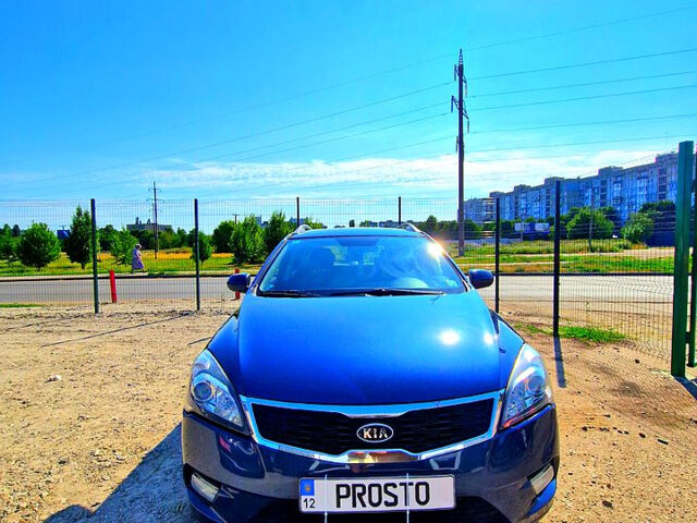 Киа Сид, объемом двигателя 1.4 л и пробегом 229 тыс. км за 6850 $, фото 1 на Automoto.ua