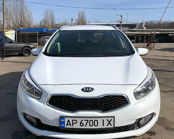 Кіа Сід, об'ємом двигуна 1.4 л та пробігом 230 тис. км за 8400 $, фото 3 на Automoto.ua