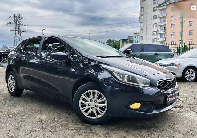 Киа Сид, объемом двигателя 1.4 л и пробегом 174 тыс. км за 7599 $, фото 2 на Automoto.ua
