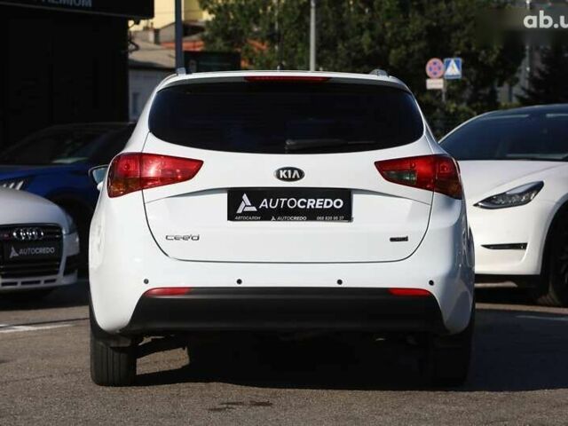 Киа Сид, объемом двигателя 1.6 л и пробегом 116 тыс. км за 10600 $, фото 4 на Automoto.ua