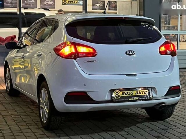 Кіа Сід, об'ємом двигуна 1.6 л та пробігом 199 тис. км за 10500 $, фото 4 на Automoto.ua