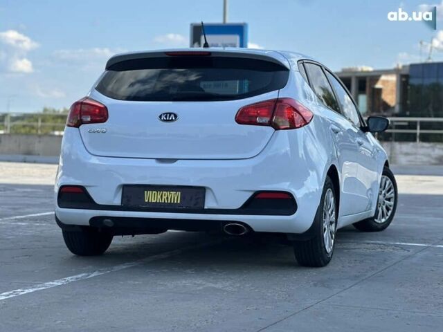 Кіа Сід, об'ємом двигуна 0 л та пробігом 138 тис. км за 10400 $, фото 16 на Automoto.ua