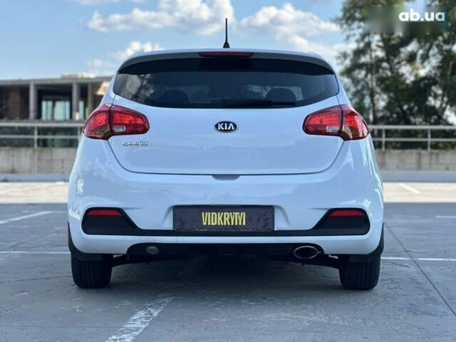 Кіа Сід, об'ємом двигуна 0 л та пробігом 138 тис. км за 10400 $, фото 15 на Automoto.ua