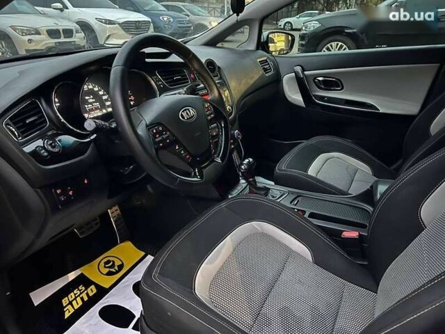 Кіа Сід, об'ємом двигуна 1.6 л та пробігом 199 тис. км за 10500 $, фото 18 на Automoto.ua