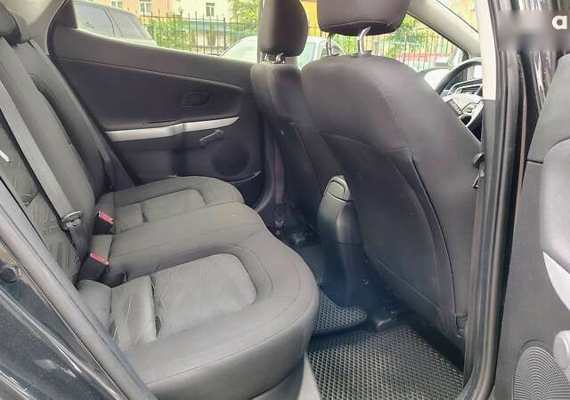 Киа Сид, объемом двигателя 1.4 л и пробегом 174 тыс. км за 7599 $, фото 16 на Automoto.ua