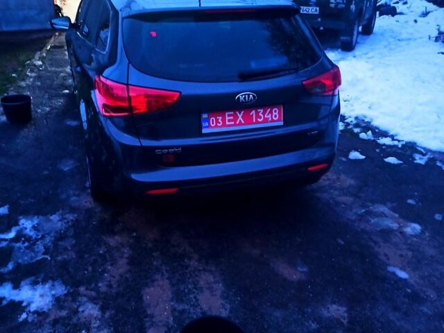 Киа Сид, объемом двигателя 16 л и пробегом 200 тыс. км за 9500 $, фото 1 на Automoto.ua