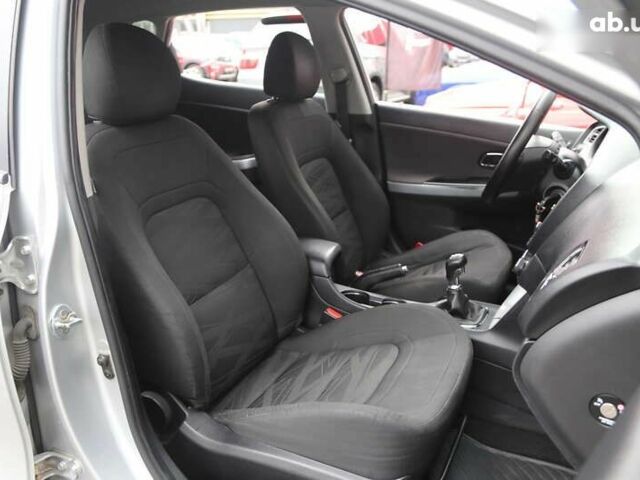 Кіа Сід, об'ємом двигуна 1.4 л та пробігом 221 тис. км за 8300 $, фото 10 на Automoto.ua