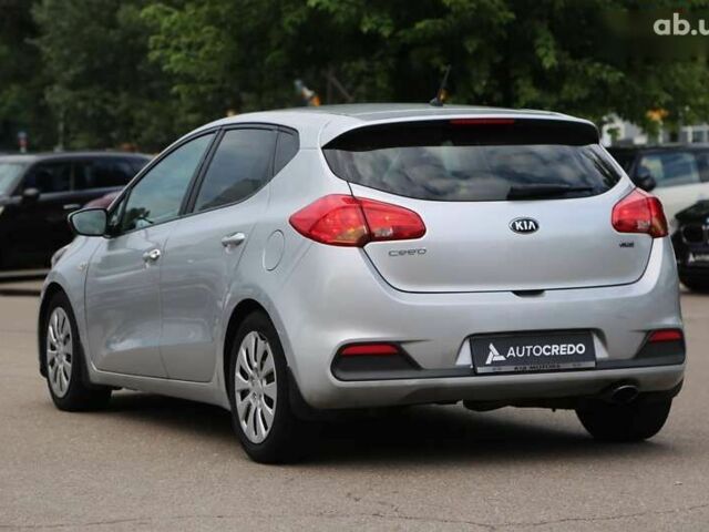 Кіа Сід, об'ємом двигуна 1.4 л та пробігом 221 тис. км за 8300 $, фото 3 на Automoto.ua