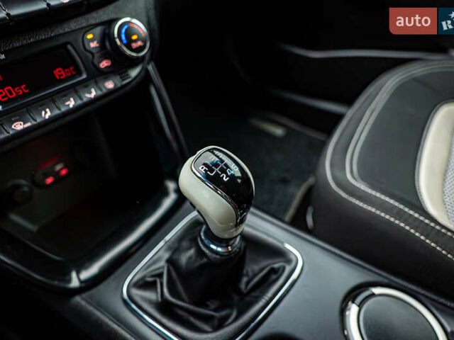 Киа Сид, объемом двигателя 1.6 л и пробегом 133 тыс. км за 11993 $, фото 13 на Automoto.ua