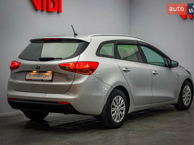 Киа Сид, объемом двигателя 1.6 л и пробегом 133 тыс. км за 11993 $, фото 5 на Automoto.ua
