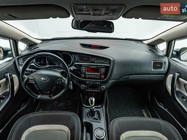 Киа Сид, объемом двигателя 1.6 л и пробегом 133 тыс. км за 11993 $, фото 9 на Automoto.ua