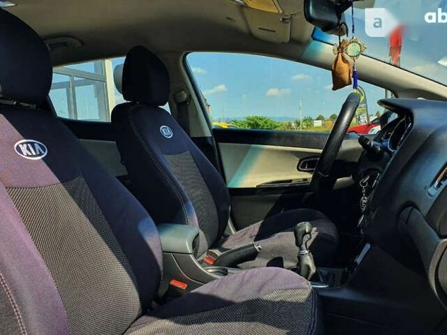 Кіа Сід, об'ємом двигуна 1.6 л та пробігом 70 тис. км за 12200 $, фото 18 на Automoto.ua