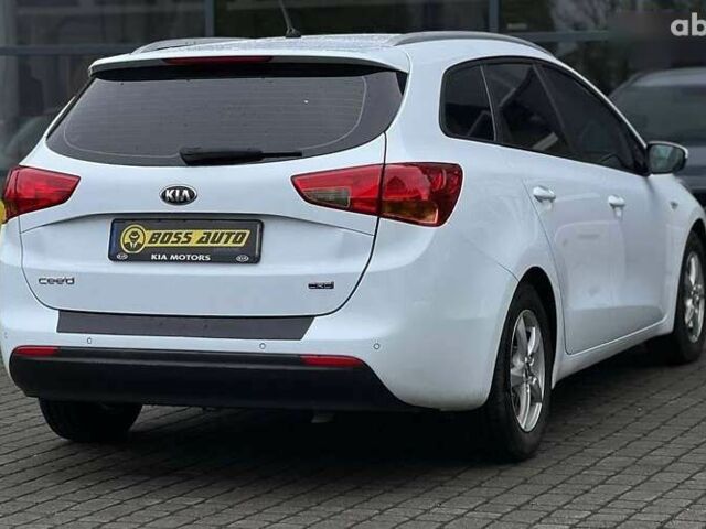 Киа Сид, объемом двигателя 1.4 л и пробегом 196 тыс. км за 8600 $, фото 5 на Automoto.ua