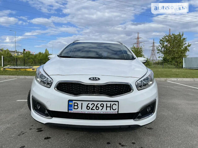 Киа Сид, объемом двигателя 1.6 л и пробегом 40 тыс. км за 11800 $, фото 8 на Automoto.ua