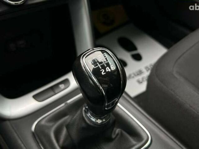 Киа Сид, объемом двигателя 1.4 л и пробегом 196 тыс. км за 8600 $, фото 17 на Automoto.ua