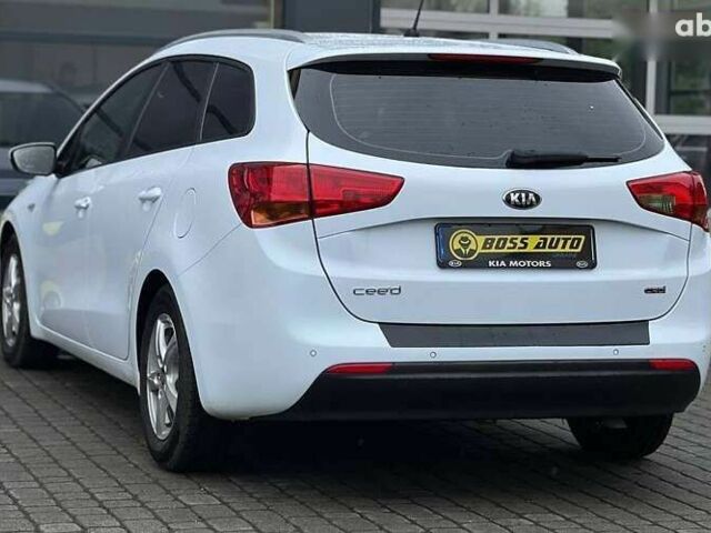 Киа Сид, объемом двигателя 1.4 л и пробегом 196 тыс. км за 8600 $, фото 3 на Automoto.ua