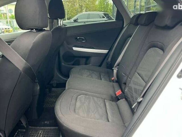 Киа Сид, объемом двигателя 1.4 л и пробегом 196 тыс. км за 8600 $, фото 25 на Automoto.ua