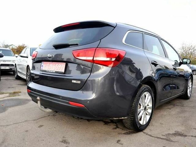Киа Сид, объемом двигателя 1.6 л и пробегом 130 тыс. км за 11500 $, фото 6 на Automoto.ua
