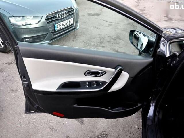 Киа Сид, объемом двигателя 1.6 л и пробегом 130 тыс. км за 11500 $, фото 14 на Automoto.ua