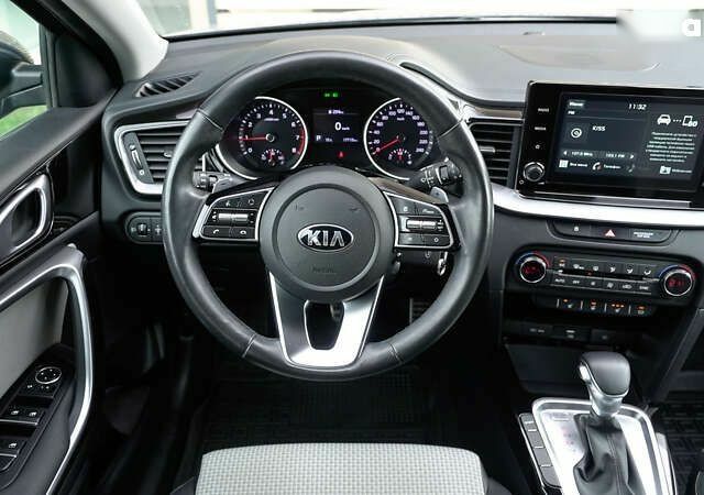 Киа Сид, объемом двигателя 1.6 л и пробегом 17 тыс. км за 19409 $, фото 8 на Automoto.ua