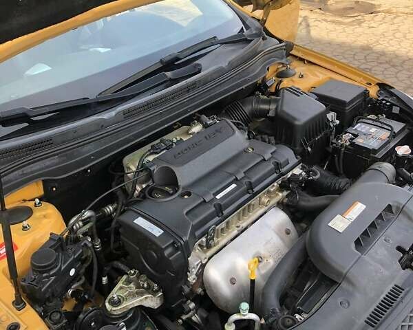 Желтый Киа Сид, объемом двигателя 2 л и пробегом 139 тыс. км за 6500 $, фото 19 на Automoto.ua