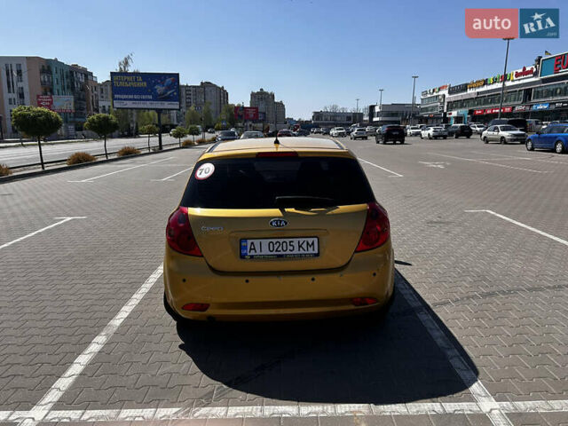 Желтый Киа Сид, объемом двигателя 1.6 л и пробегом 154 тыс. км за 6500 $, фото 5 на Automoto.ua
