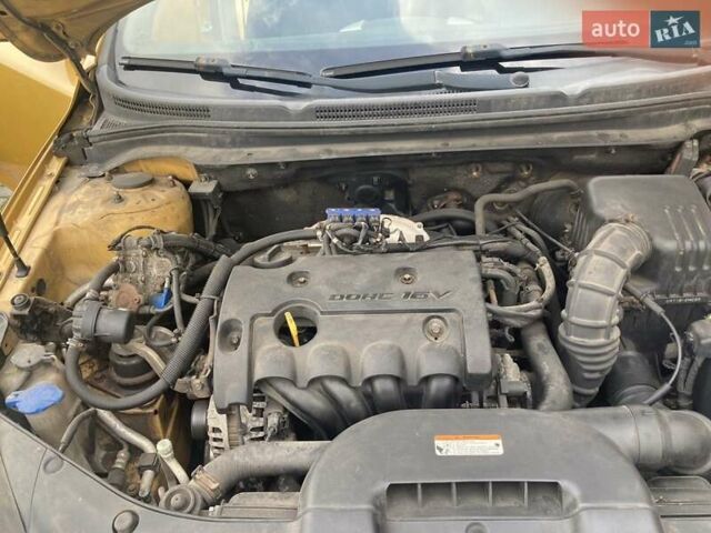 Киа Сид 2007 в Хмельницком на Automoto.ua Желтый Киа Сид, объемом двигателя 1.59 л и пробегом 198 тыс. км за 4000 $, фото 19 на Automoto.ua