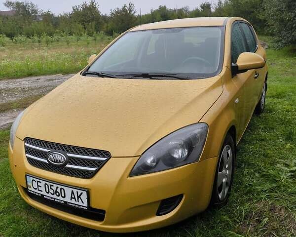 Жовтий Кіа Сід, об'ємом двигуна 1.4 л та пробігом 140 тис. км за 4800 $, фото 1 на Automoto.ua
