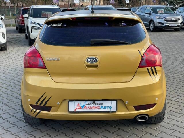 Жовтий Кіа Сід, об'ємом двигуна 1.4 л та пробігом 258 тис. км за 5400 $, фото 4 на Automoto.ua
