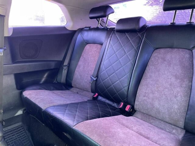 Жовтий Кіа Сід, об'ємом двигуна 1.4 л та пробігом 258 тис. км за 5400 $, фото 18 на Automoto.ua