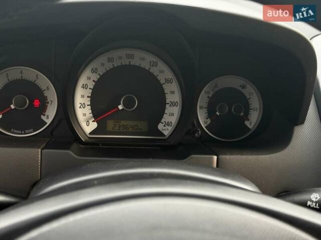 Серый Киа Сид, объемом двигателя 1.6 л и пробегом 230 тыс. км за 4900 $, фото 6 на Automoto.ua