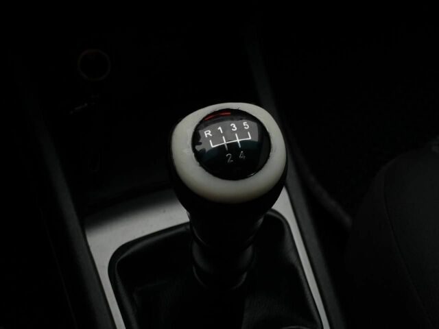 Сірий Кіа Сід, об'ємом двигуна 1.6 л та пробігом 244 тис. км за 5500 $, фото 15 на Automoto.ua