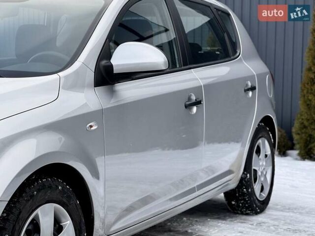 Сірий Кіа Сід, об'ємом двигуна 1.6 л та пробігом 77 тис. км за 7199 $, фото 13 на Automoto.ua
