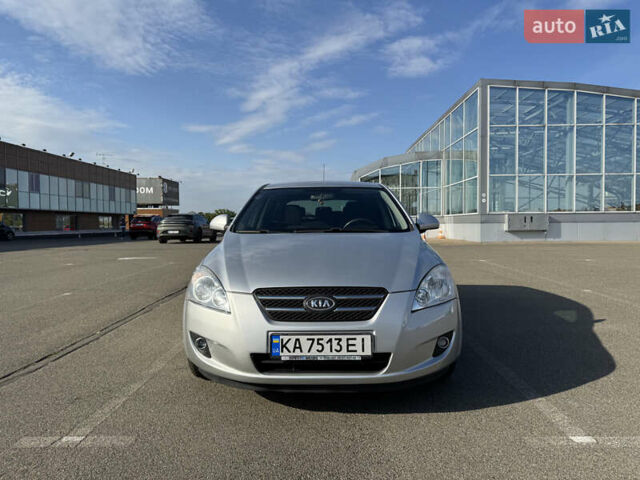 Серый Киа Сид, объемом двигателя 1.6 л и пробегом 134 тыс. км за 4900 $, фото 1 на Automoto.ua
