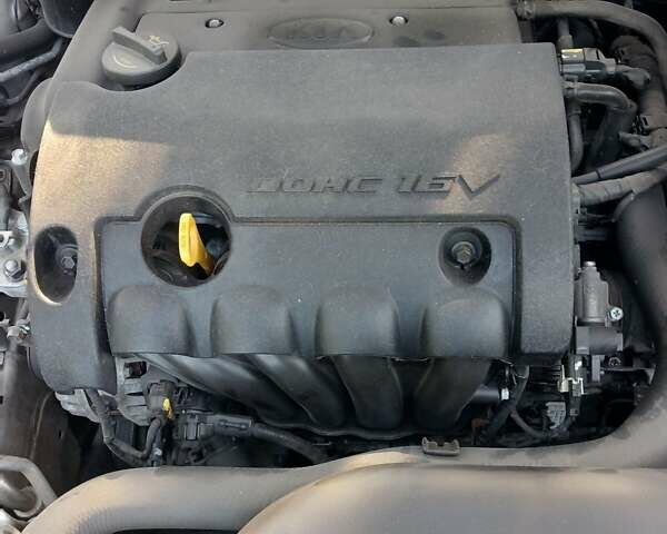 Серый Киа Сид, объемом двигателя 1.4 л и пробегом 152 тыс. км за 6200 $, фото 6 на Automoto.ua