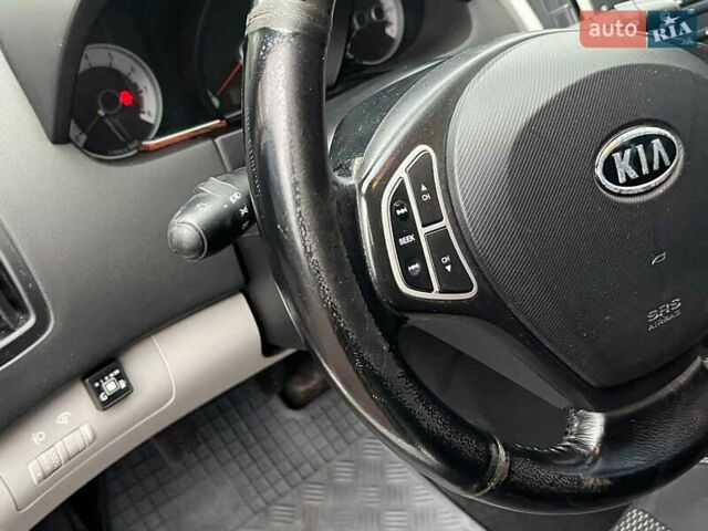 Серый Киа Сид, объемом двигателя 1.6 л и пробегом 227 тыс. км за 5590 $, фото 26 на Automoto.ua