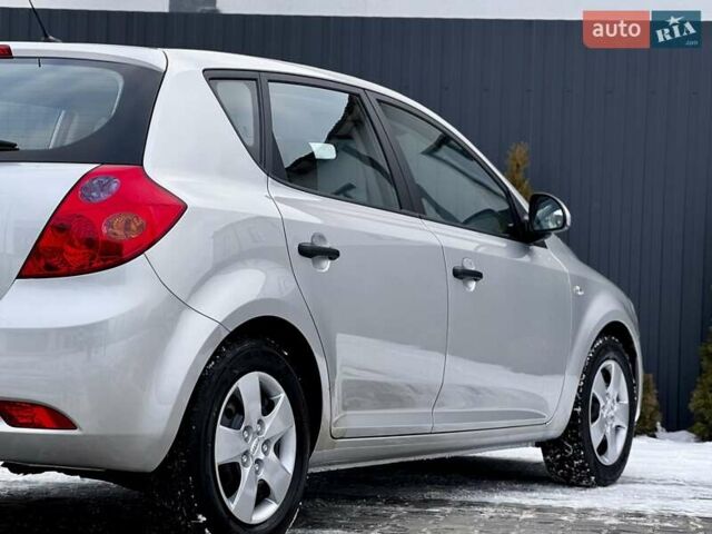 Сірий Кіа Сід, об'ємом двигуна 1.6 л та пробігом 77 тис. км за 7199 $, фото 35 на Automoto.ua