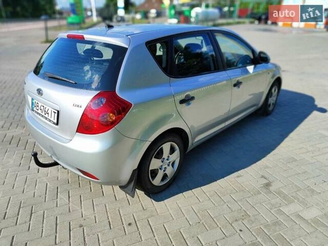 Сірий Кіа Сід, об'ємом двигуна 1.58 л та пробігом 240 тис. км за 4900 $, фото 6 на Automoto.ua