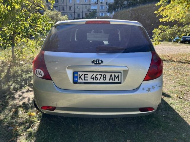 Серый Киа Сид, объемом двигателя 1.4 л и пробегом 223 тыс. км за 4700 $, фото 2 на Automoto.ua