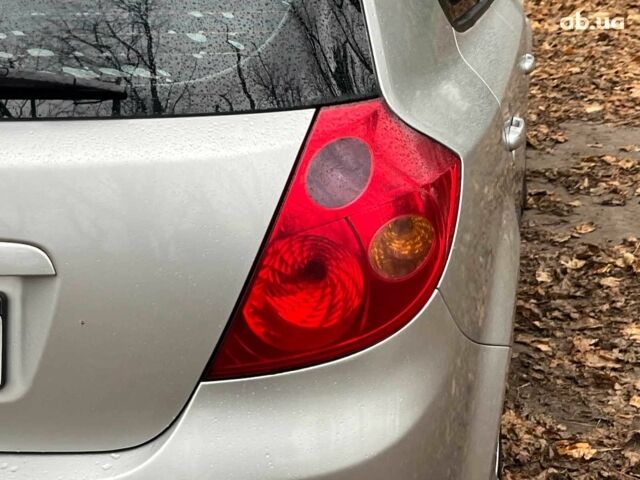 Серый Киа Сид, объемом двигателя 1.6 л и пробегом 227 тыс. км за 5590 $, фото 10 на Automoto.ua