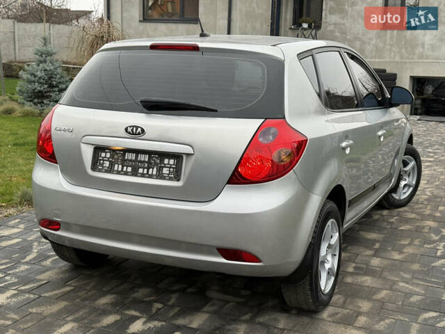 Серый Киа Сид, объемом двигателя 2 л и пробегом 191 тыс. км за 5700 $, фото 1 на Automoto.ua