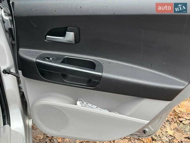 Серый Киа Сид, объемом двигателя 1.6 л и пробегом 227 тыс. км за 5590 $, фото 18 на Automoto.ua