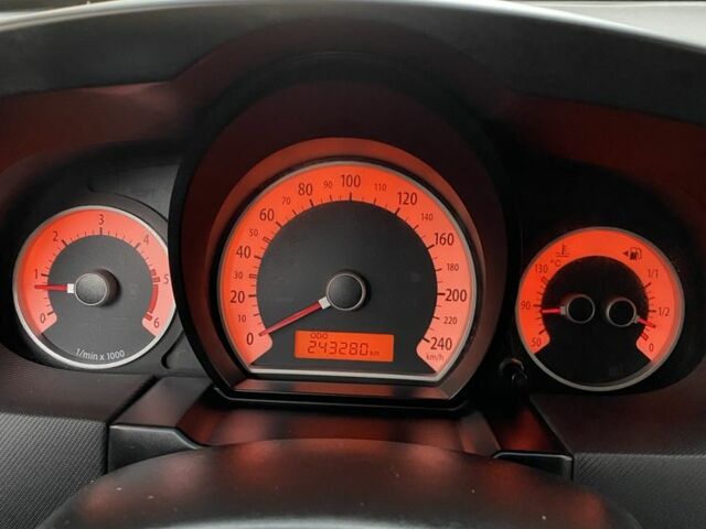 Серый Киа Сид, объемом двигателя 1.6 л и пробегом 240 тыс. км за 5700 $, фото 15 на Automoto.ua