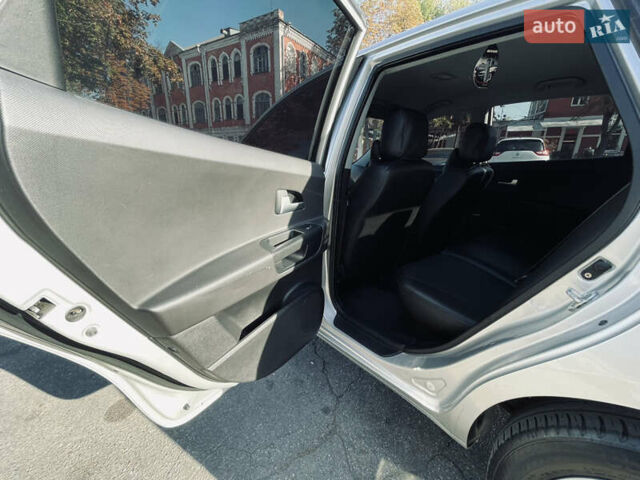 Серый Киа Сид, объемом двигателя 1.6 л и пробегом 223 тыс. км за 5500 $, фото 32 на Automoto.ua