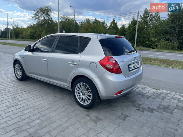 Серый Киа Сид, объемом двигателя 1.6 л и пробегом 222 тыс. км за 5800 $, фото 3 на Automoto.ua